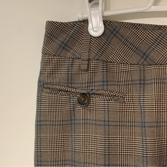 Mexx plaid pencil skirt. - Picture 3 of 6